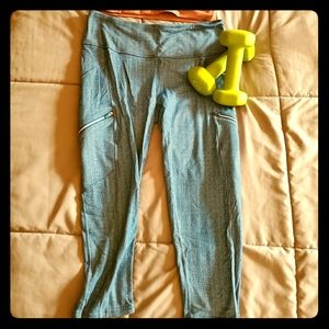 Blue capri Athleta leggings